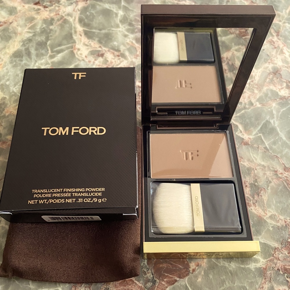 🎉NEW 🎉Tom Ford Translucent Finishing Powder SAHARA DUSK 03